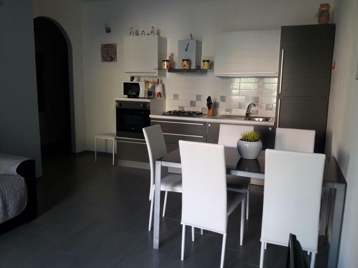 Lucrezia Apartment Valledoria  Extérieur photo