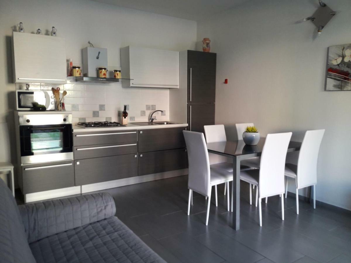 Lucrezia Apartment Valledoria  Extérieur photo